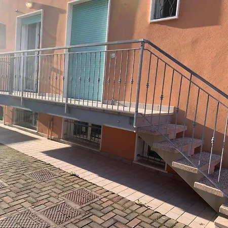 Casa Rosa Da Colla Roberto